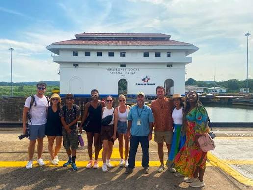 Tour to Miraflores Locks VIP Canal Tour - Canal Zone Reunion